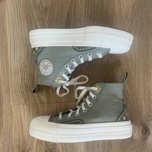 Converse Chuck Taylor All Star 5.5 Lift Platform Autumn Floral Embroidered